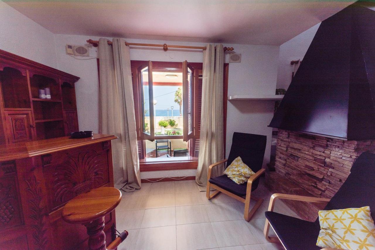 Сasa de vacaciones Expoholidays-chalet Bahari Primera Linea De Playa Roquetas de Mar