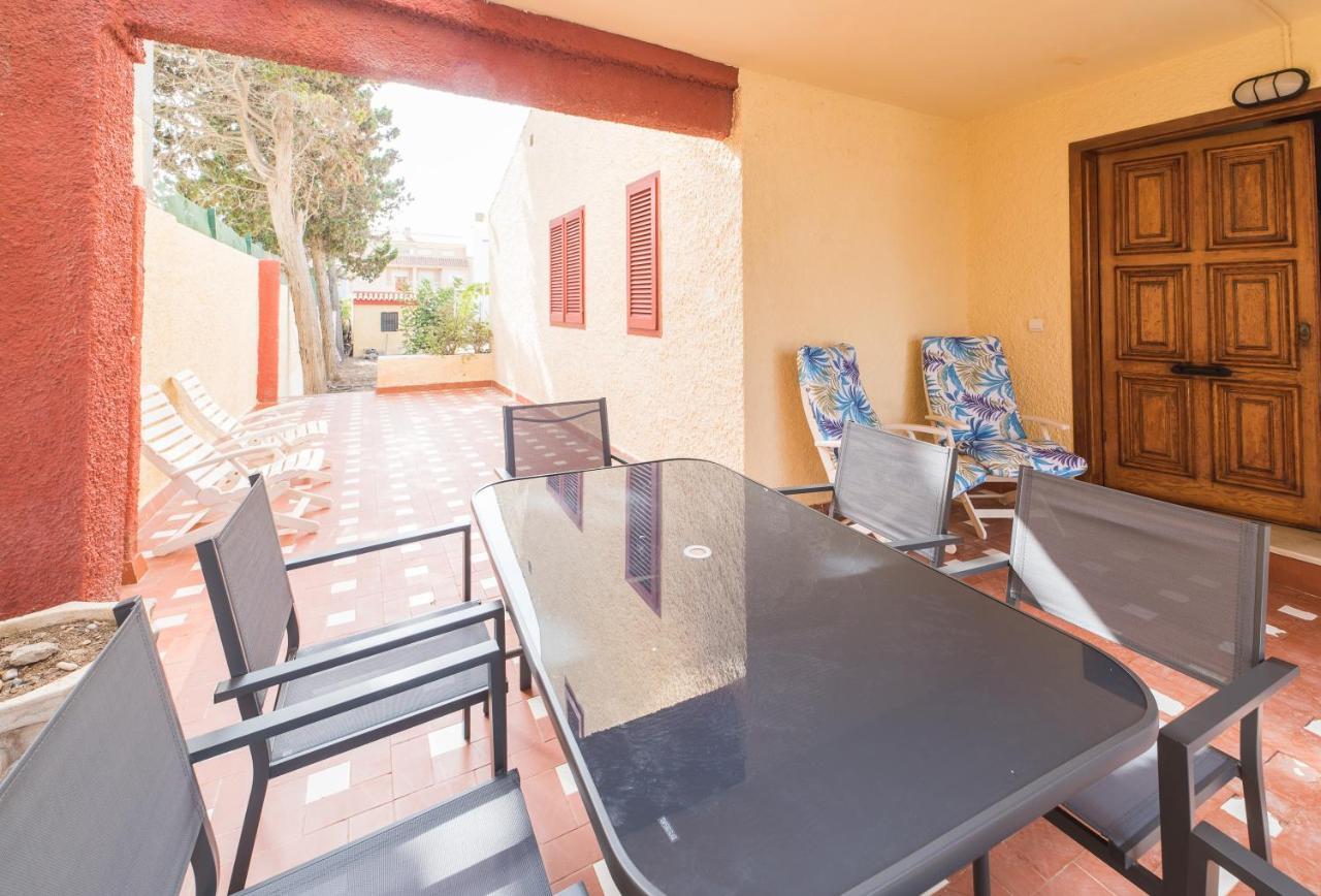 Сasa de vacaciones Expoholidays-chalet Bahari Primera Linea De Playa Roquetas de Mar