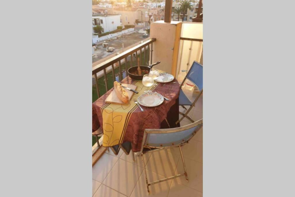 Los Hibiscus, Swimming Pool, Beach, Near Golf Apartamento *