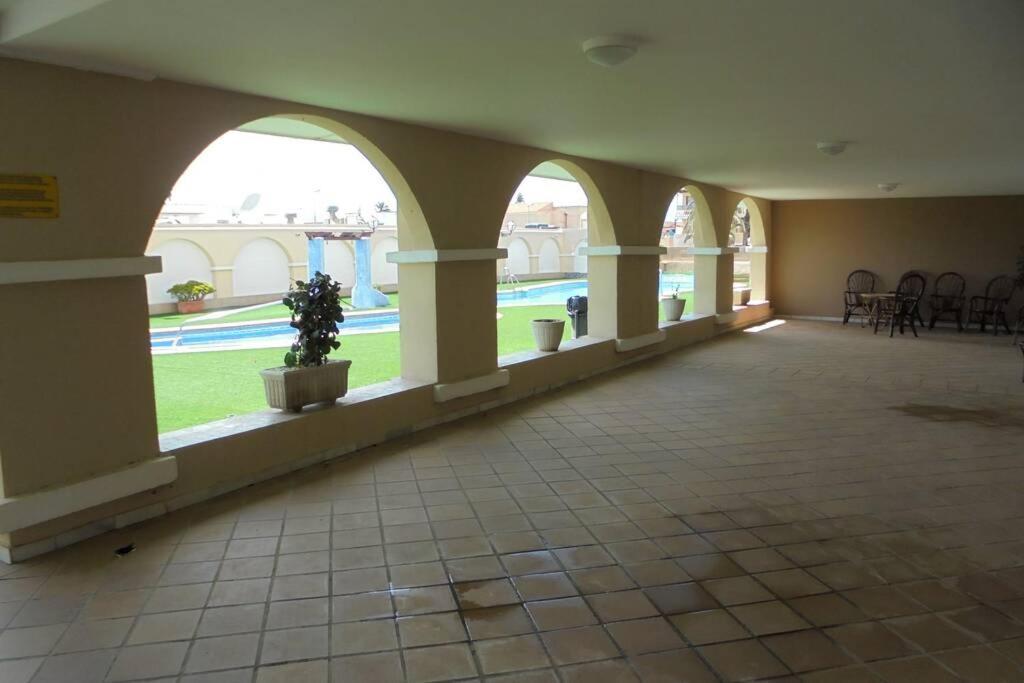 Los Hibiscus, Swimming Pool, Beach, Near Golf Apartamento *