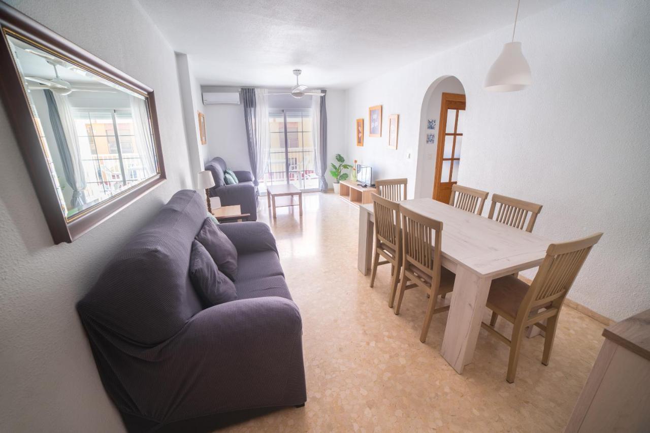 Con Piscina Y Terraza A 50 Metros De La Playa Apartamento *