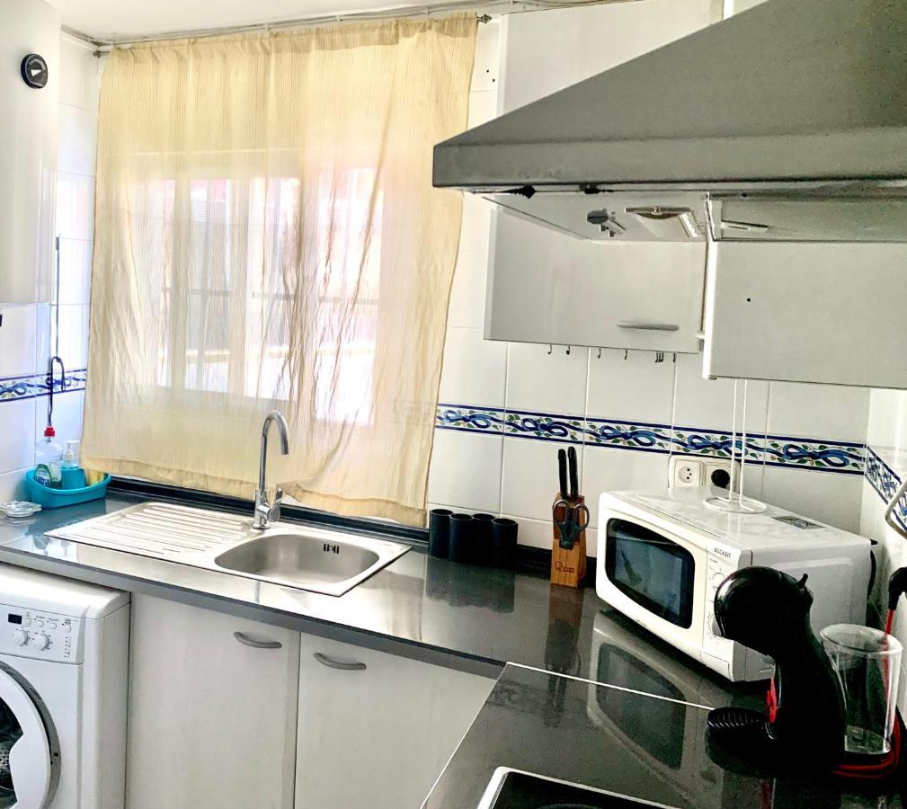 Casita A 3 Minutos De La Playa Con Aire Acondicionado E Internet Roquetas de Mar