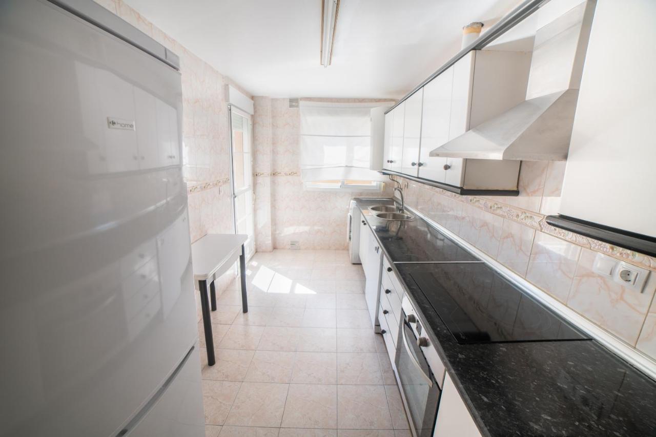 Con Piscina Y Terraza A 50 Metros De La Playa Apartamento Roquetas de Mar