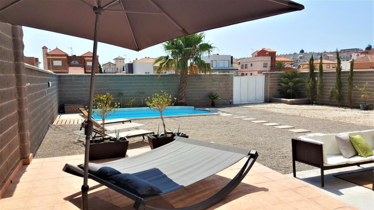 5 Bedrooms Private House 300m From Chalet