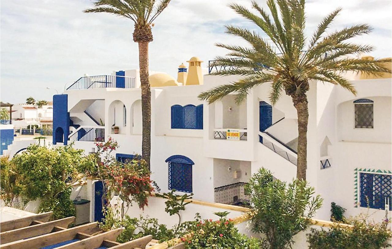 Amazing In With 1 Bedrooms, Wifi And Outdoor Swimming Pool Apartamento Roquetas de Mar