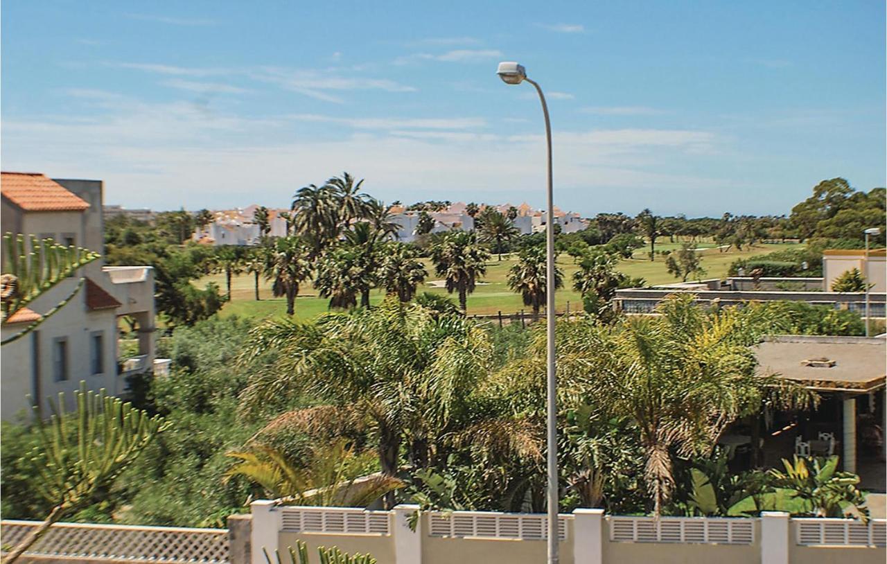 Amazing In With 1 Bedrooms, Wifi And Outdoor Swimming Pool Apartamento