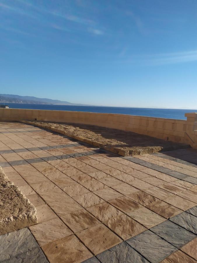 Leyaros Roquetas de Mar