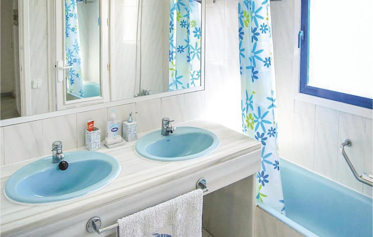 Amazing In With 1 Bedrooms, Wifi And Outdoor Swimming Pool Roquetas de Mar