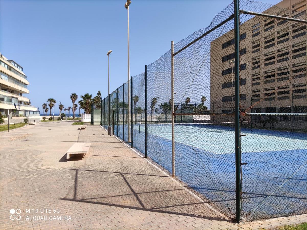 Apartamento De Lujo En Primera Linea Playa, Piscina, Tenis, Padel, Gimnasio, Wifi, Garaje Apartamento Roquetas de Mar