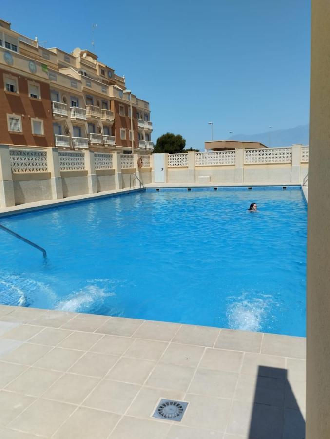 Precioso En Residencial Con Piscina Roquetas de Mar