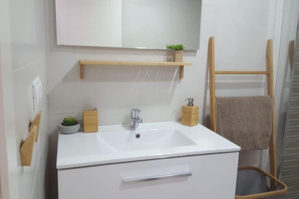 ático 4 Dormitorios Cerca De La Playa Con Gran Terraza Y 2 Parkings Apartamento *