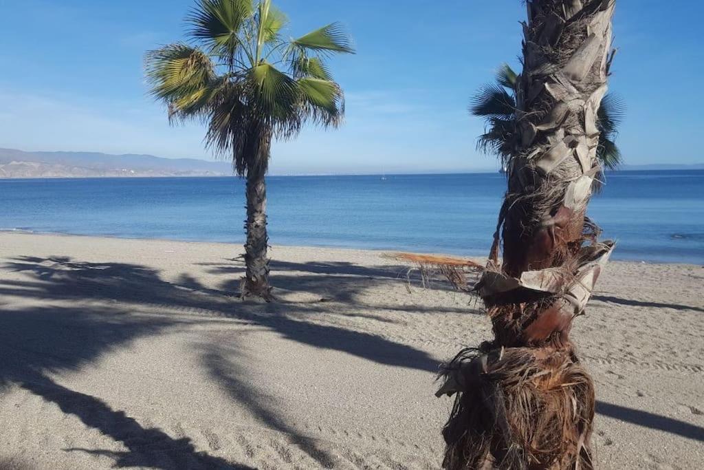ático 4 Dormitorios Cerca De La Playa Con Gran Terraza Y 2 Parkings Apartamento Roquetas de Mar