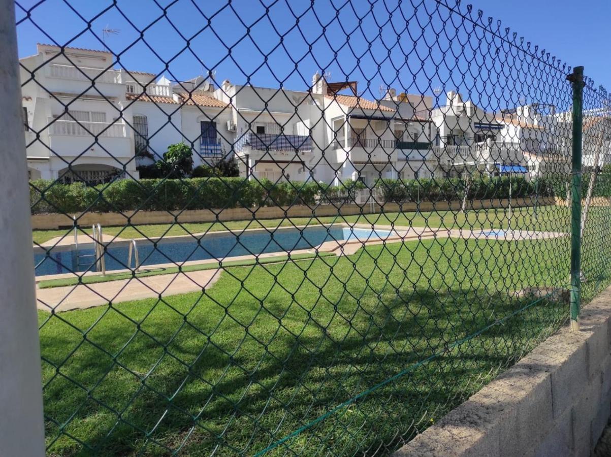 Apartamento A 300m De La Playa En * Roquetas de Mar