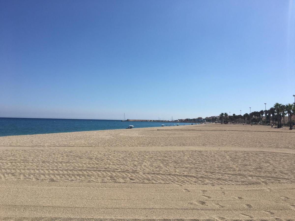 Apartment Atico Almeria. Paseo Maritimo Roquetas de Mar
