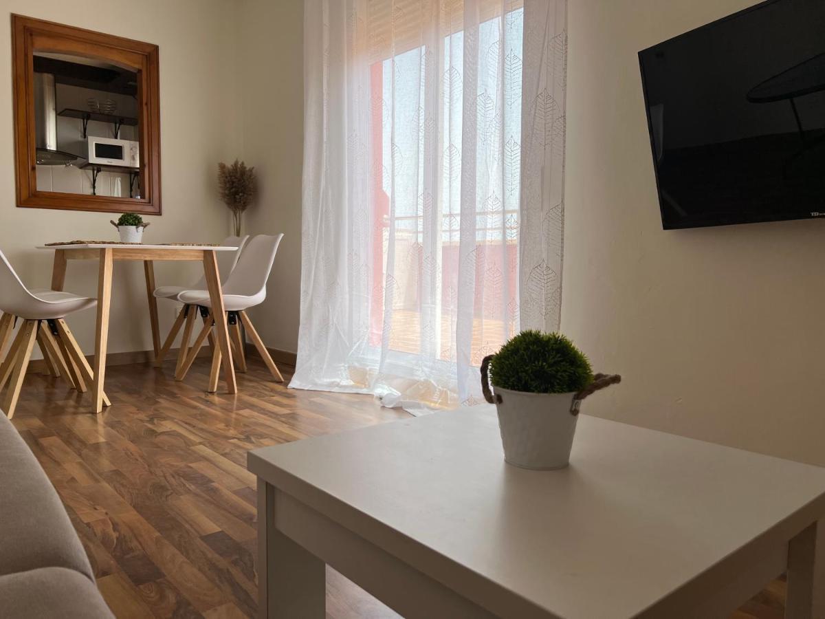 Atico Con Terraza En *