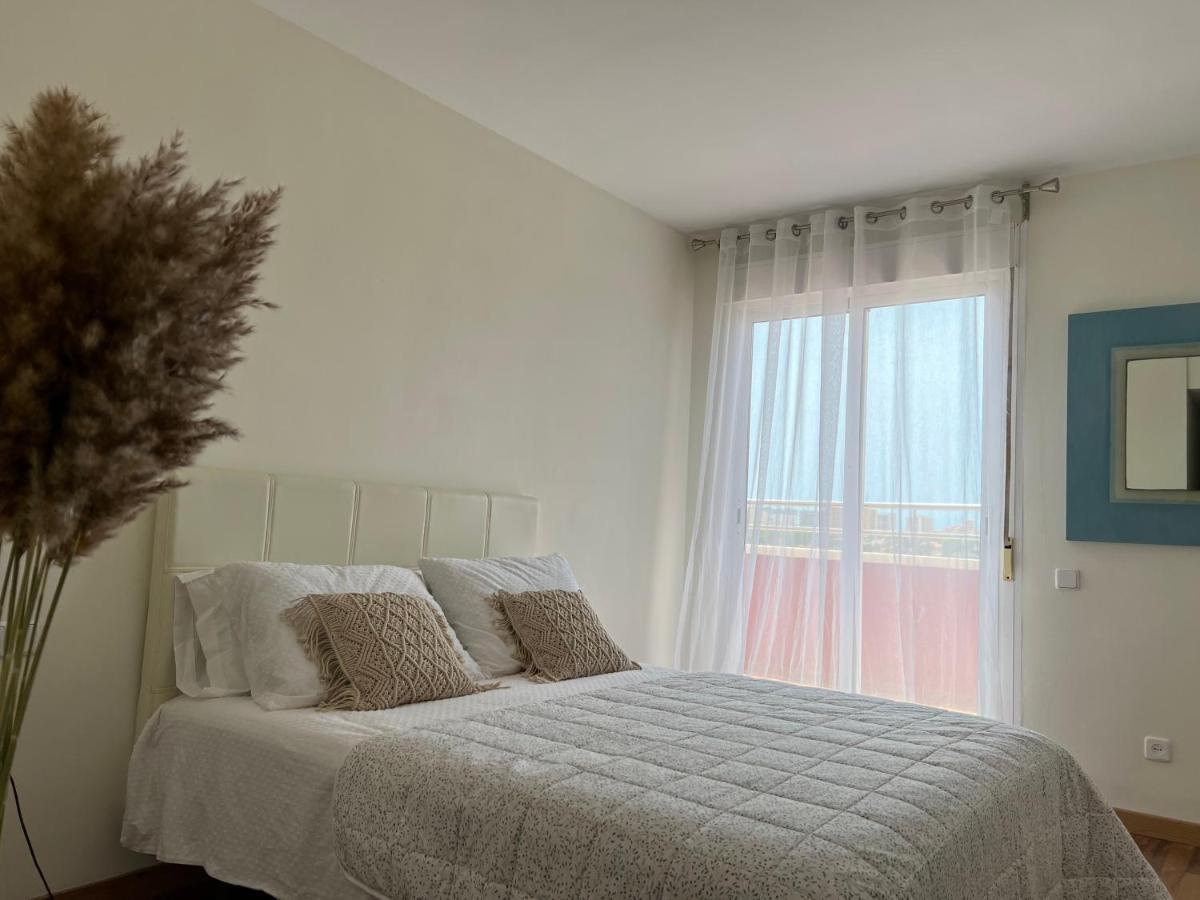 Atico Con Terraza En *