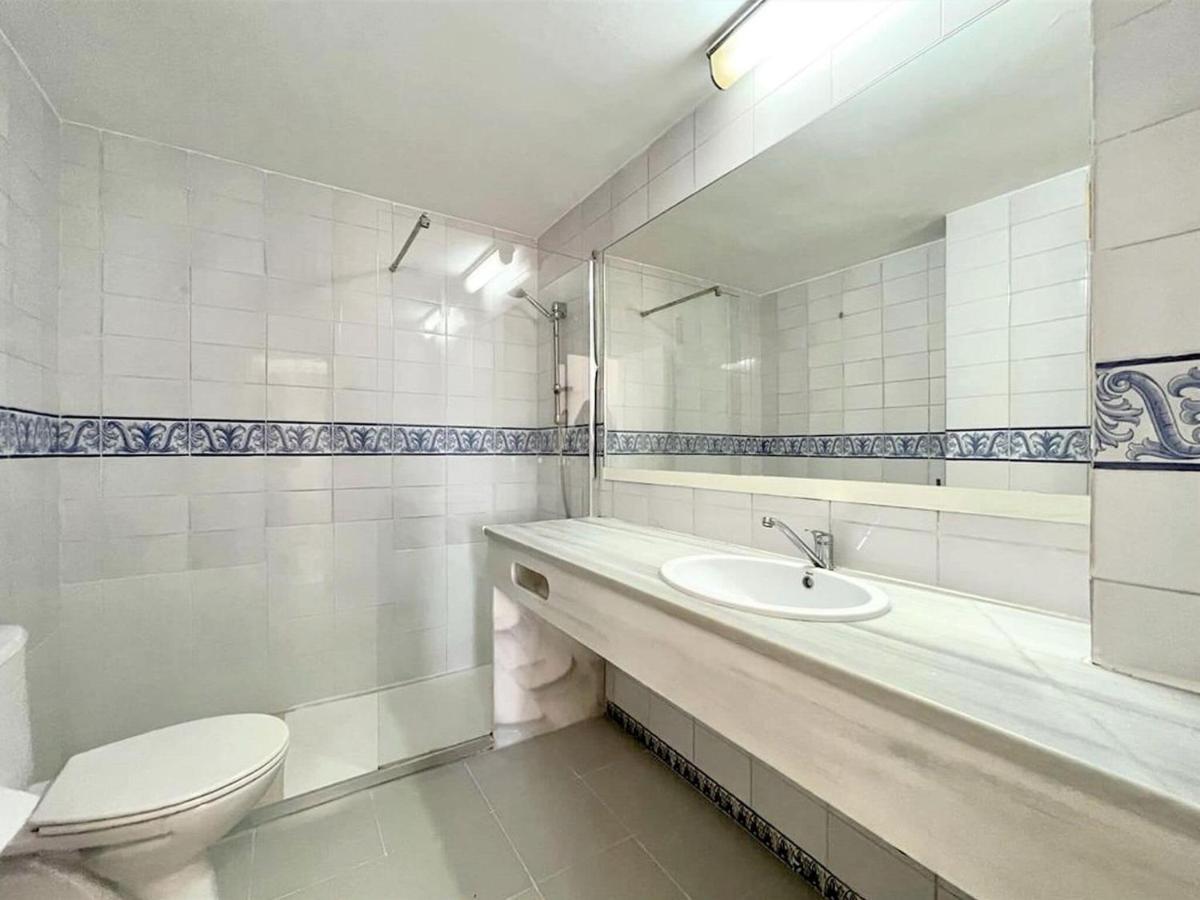 Apartamento Beautiful In With Shared Pool Roquetas de Mar