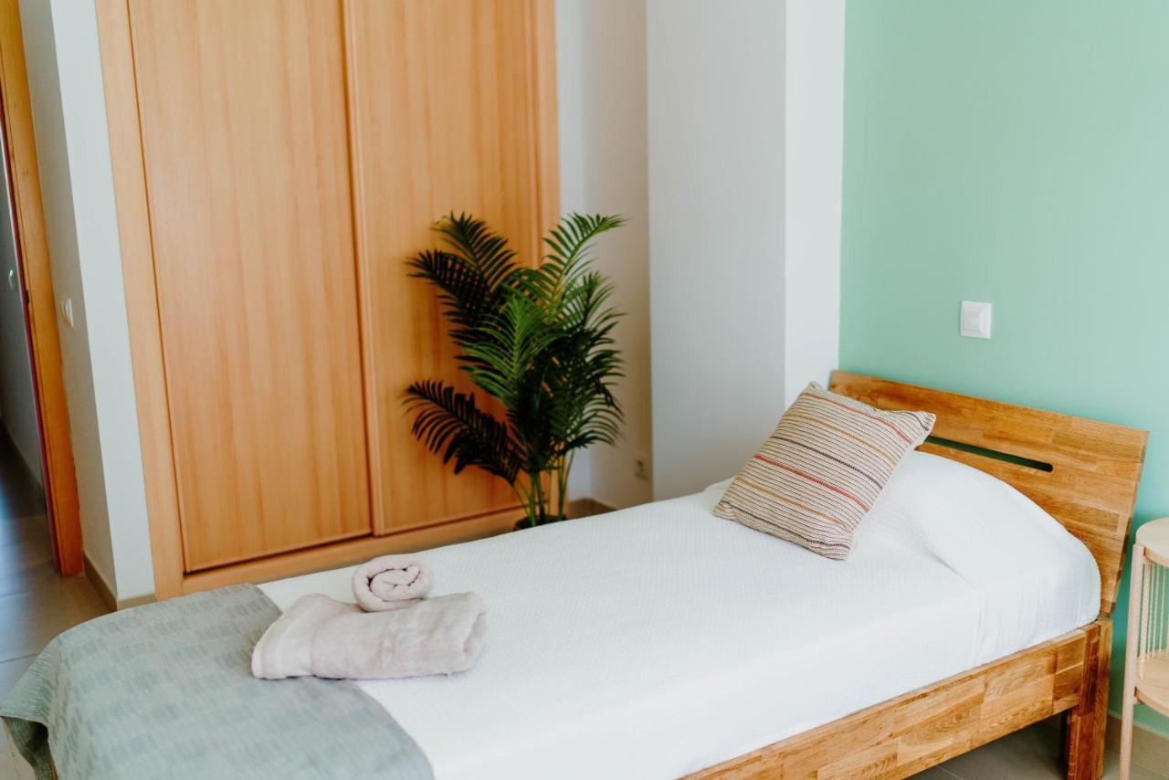Primera Linea De Playa Serena Apartamento