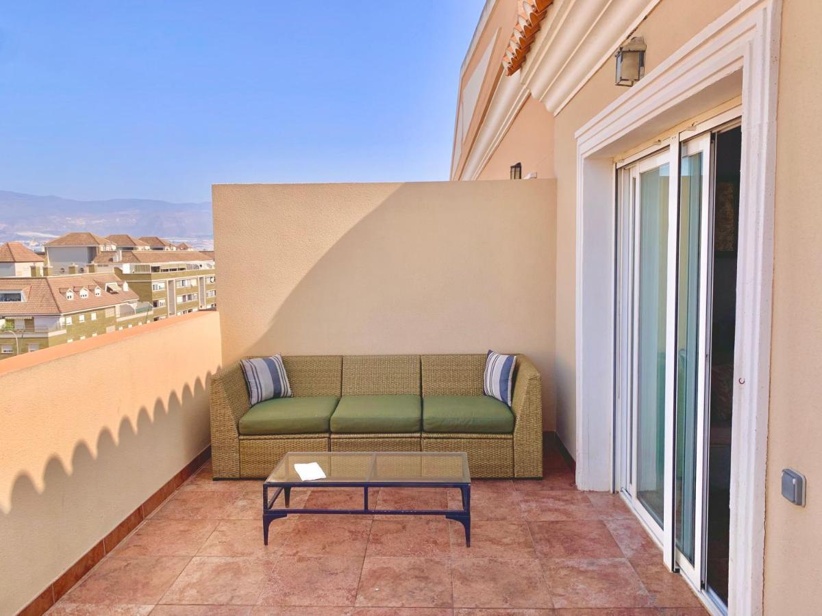 ático Deluxe Entre Centro Y Playa Salinas Con Terraza, Wifi, Piscina Climatizada, Gym, Sauna Y Garaje -smart Tv Apartamento *