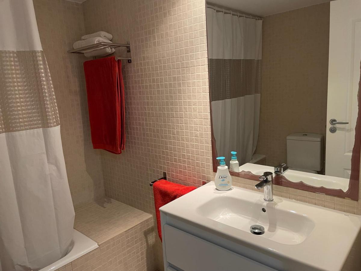Moderna Y Alegre Vivienda Junto Al Mar . Apartamento