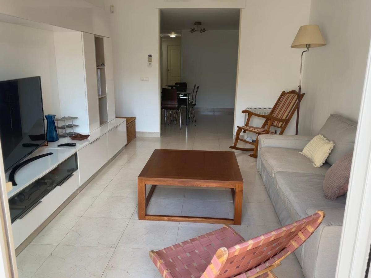 Moderna Y Alegre Vivienda Junto Al Mar . Roquetas de Mar