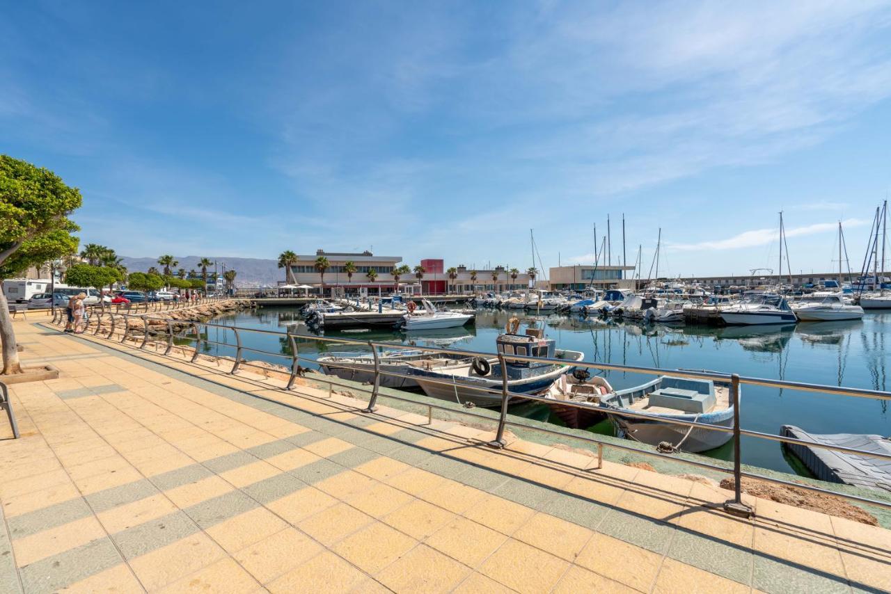 Apartamento Atico Duplex Frente Al Mar Roquetas de Mar