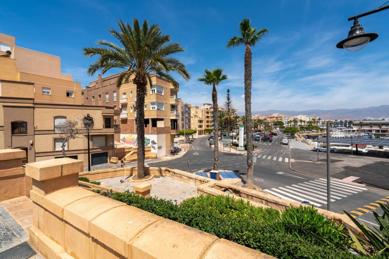 Atico Duplex Frente Al Mar Apartamento