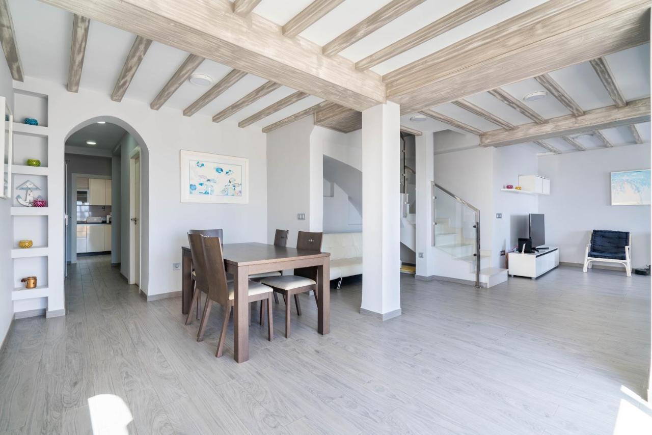 Apartamento Atico Duplex Frente Al Mar *