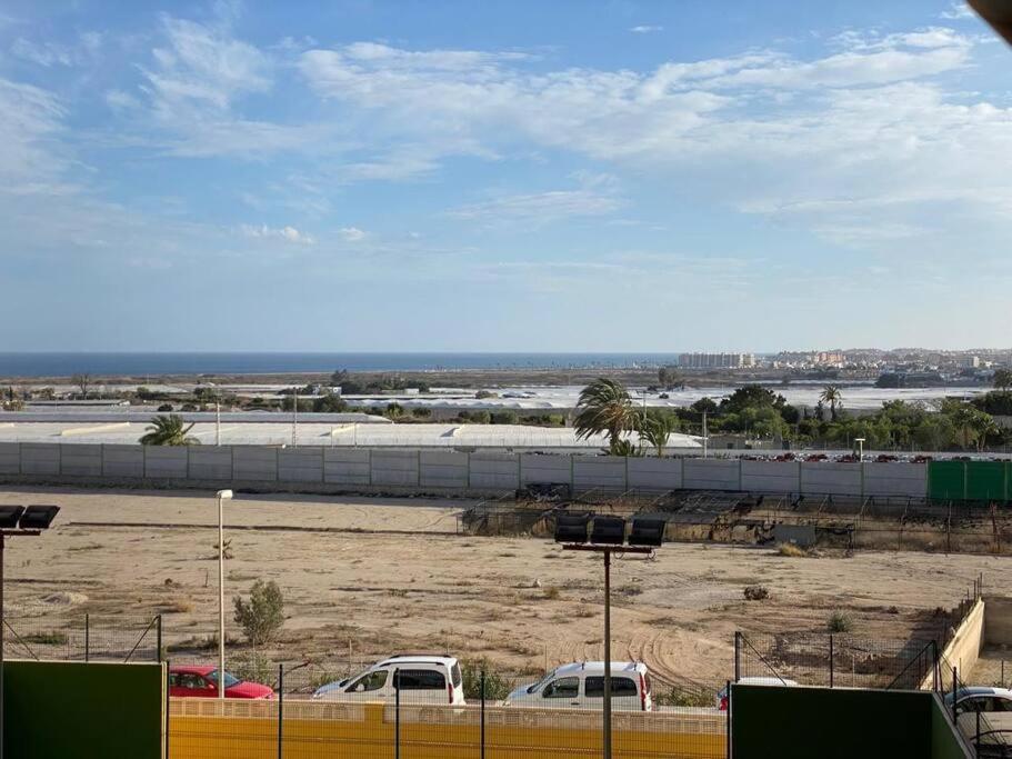 Apartment Piso Con Vistas Al Mar, Piscina, Terracita, Padel Y Zona De Juego Para Ninos Roquetas de Mar