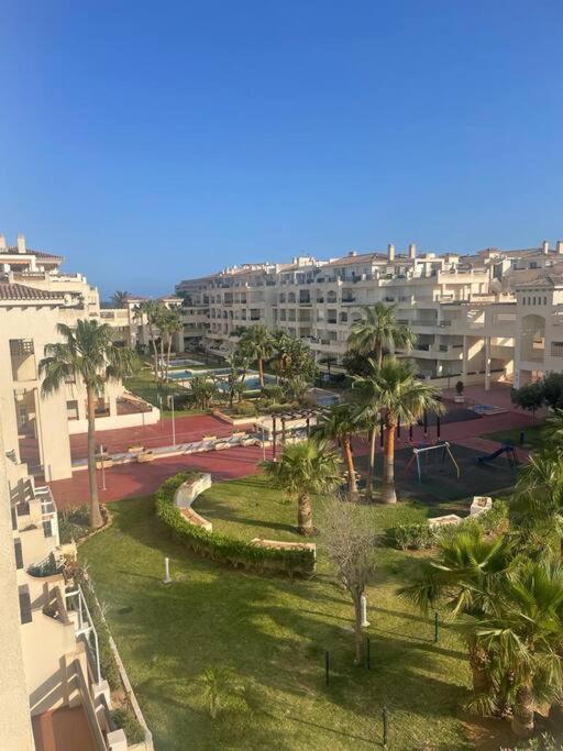 Apartamento Vereda Golf - *