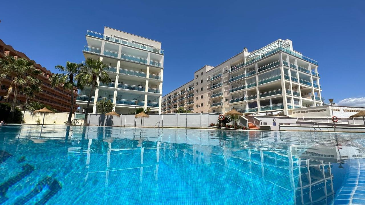 Atico Parque Salinas Beachfront