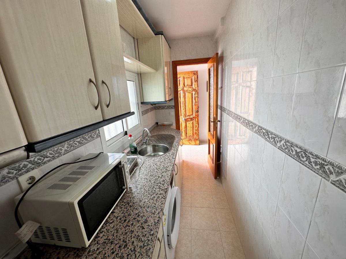 La Vela Playa 2 Apartment *
