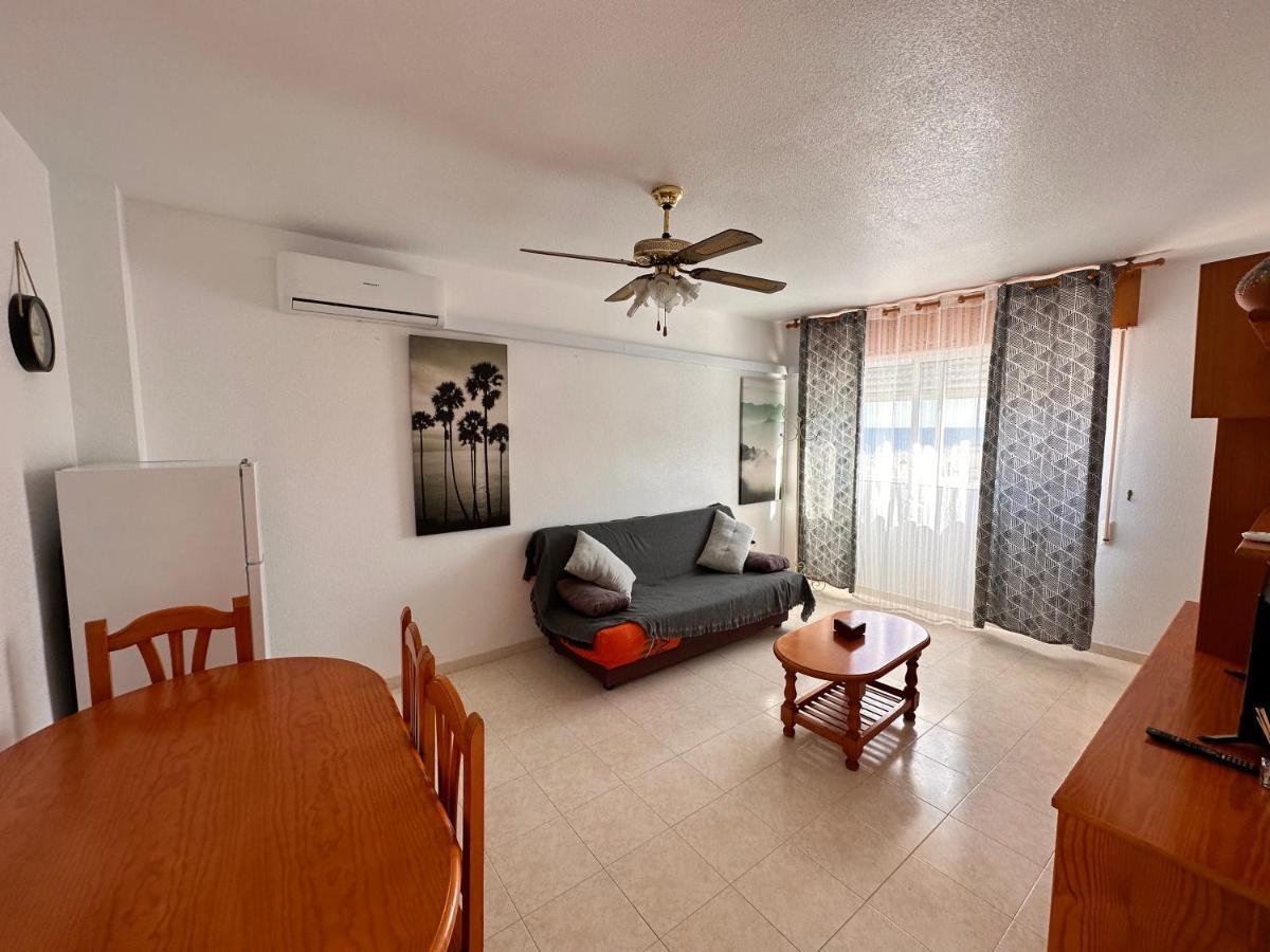La Vela Playa 2 Apartment *
