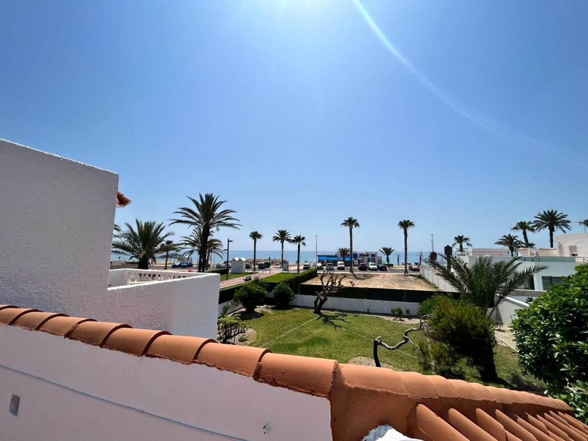 Сasa de vacaciones Casa Manuela Frente Al Mar *
