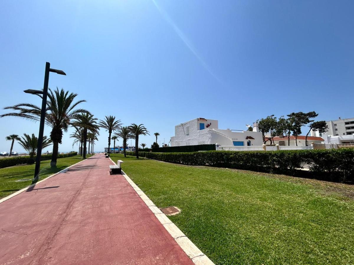 Сasa de vacaciones Casa Manuela Frente Al Mar Roquetas de Mar