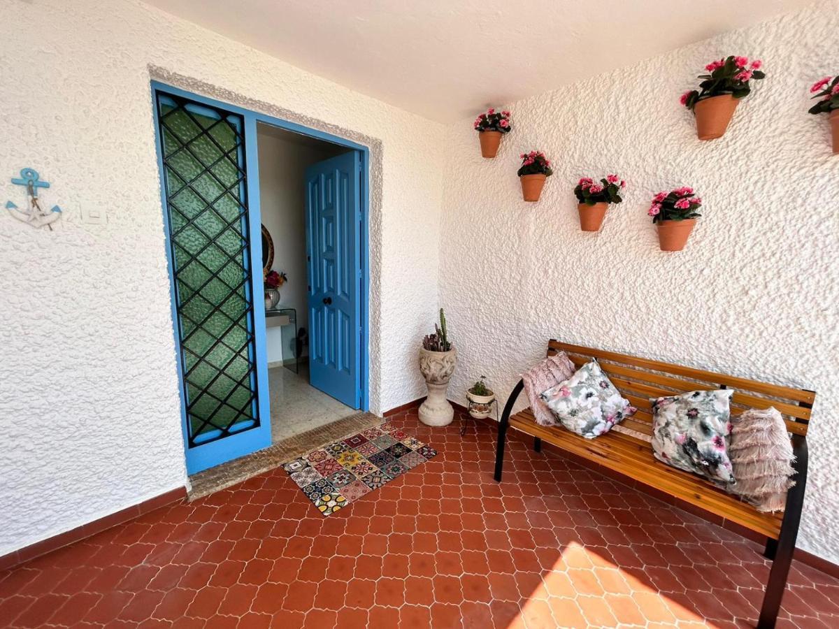 Casa Manuela Frente Al Mar Сasa de vacaciones Roquetas de Mar