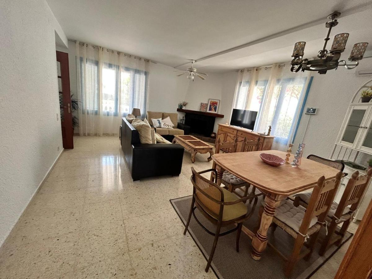 Сasa de vacaciones Casa Manuela Frente Al Mar *