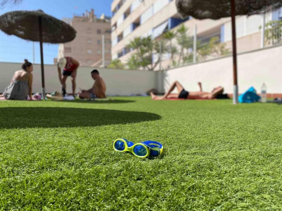 Magnifico Atico Con Vistas Al Mar Y Piscina De 1 Dormitorio Con Solarium, Wifi, Netfix Apartamento *