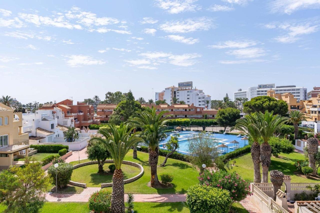 Apartamento Capri - Pueblo Italia Roquetas de Mar