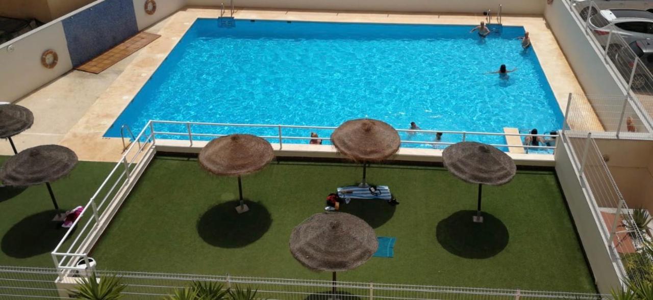 Magnifico Atico Con Vistas Al Mar Y Piscina De 1 Dormitorio Con Solarium, Wifi, Netfix Apartamento