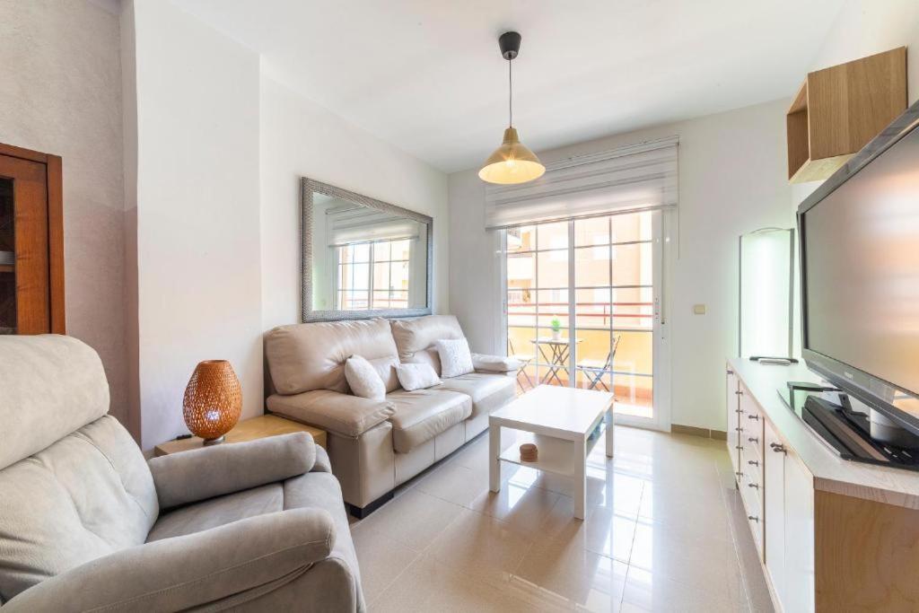 Piso Con Vistas Al Mar, Piscina, Terracita, Padel Y Zona De Juego Para Ninos *