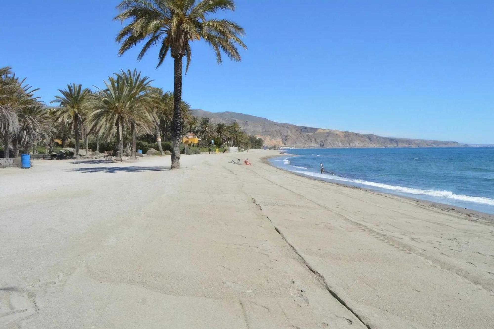 Piso Con Vistas Al Mar, Piscina, Terracita, Padel Y Zona De Juego Para Ninos Roquetas de Mar