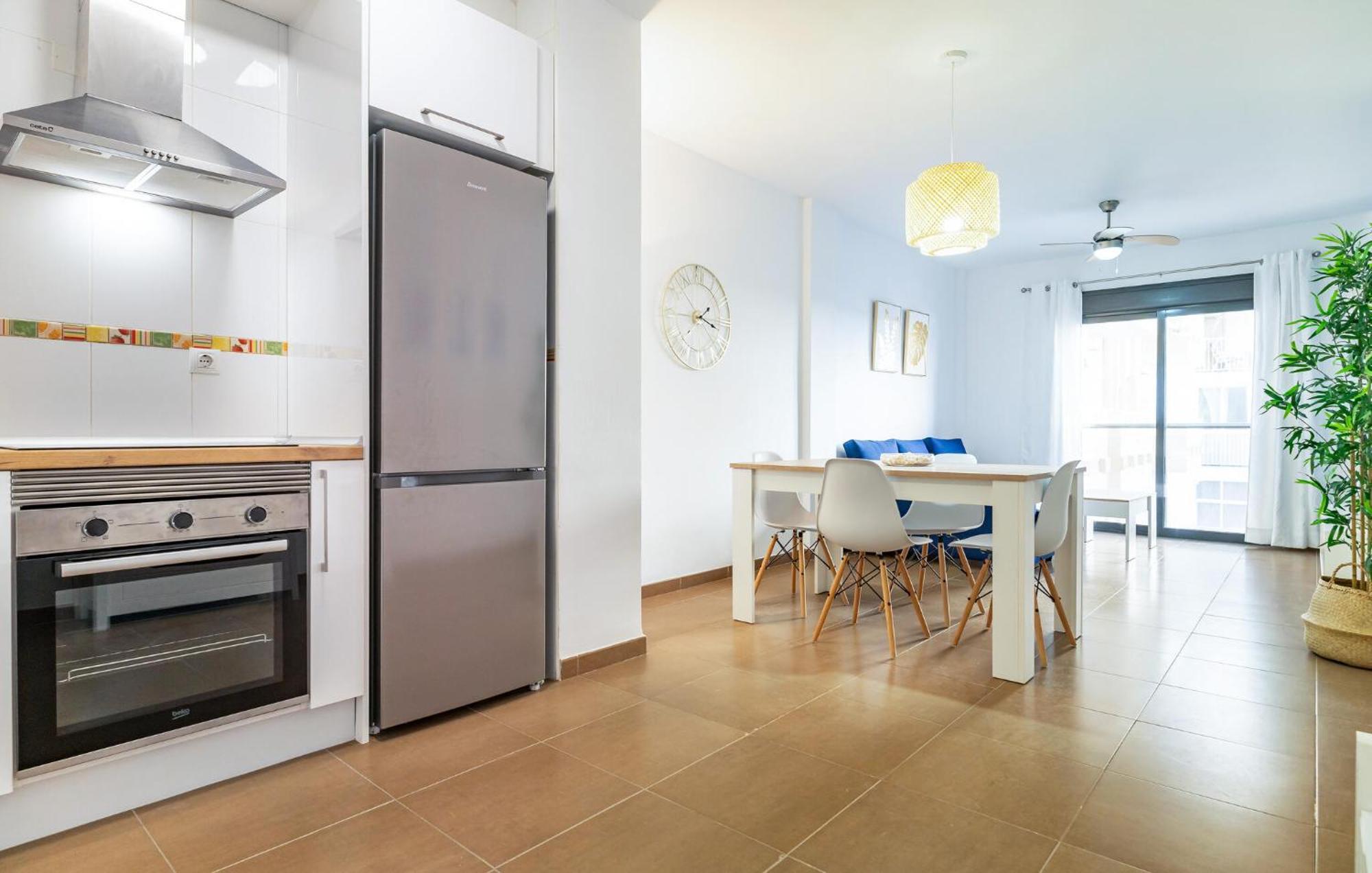 Apartment 1 Bedroom Gorgeous In *
