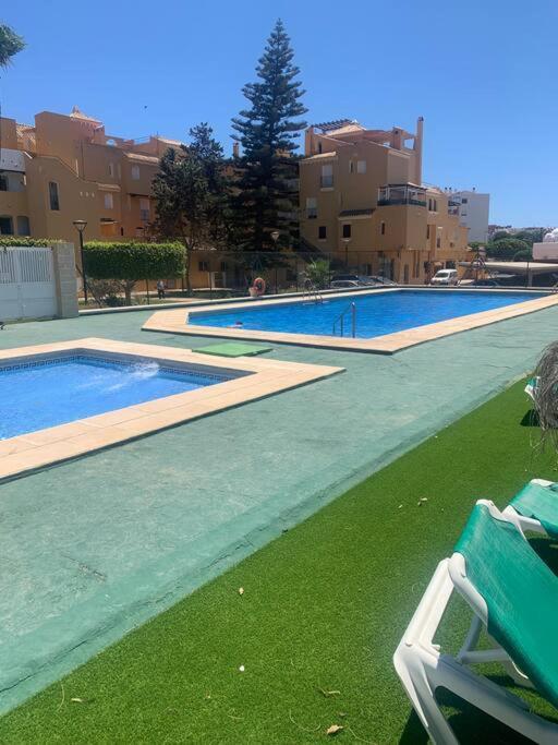 Gran Con Garage Y Piscina En El Centro Apartamento *