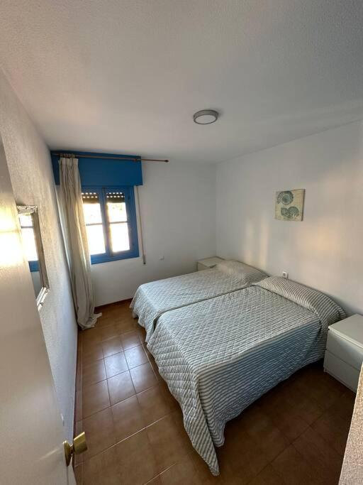 Apartamento Gran Con Garage Y Piscina En El Centro Roquetas de Mar