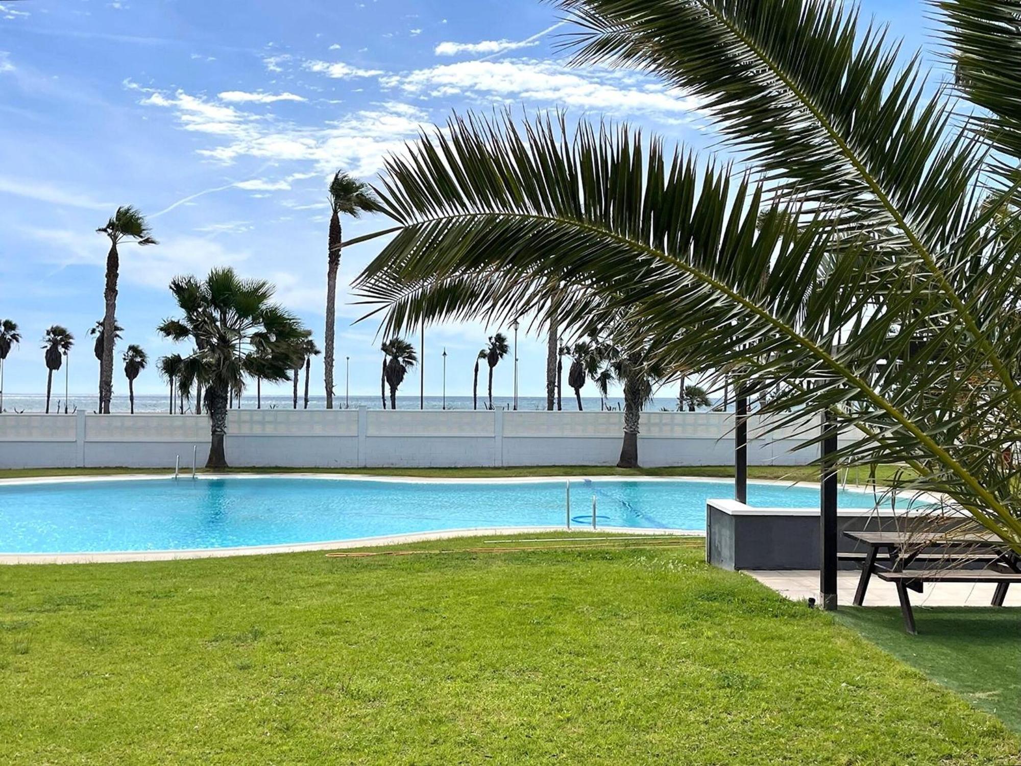 Playa Serena With Private Terrace In Front Of Sea Apartamento Roquetas de Mar