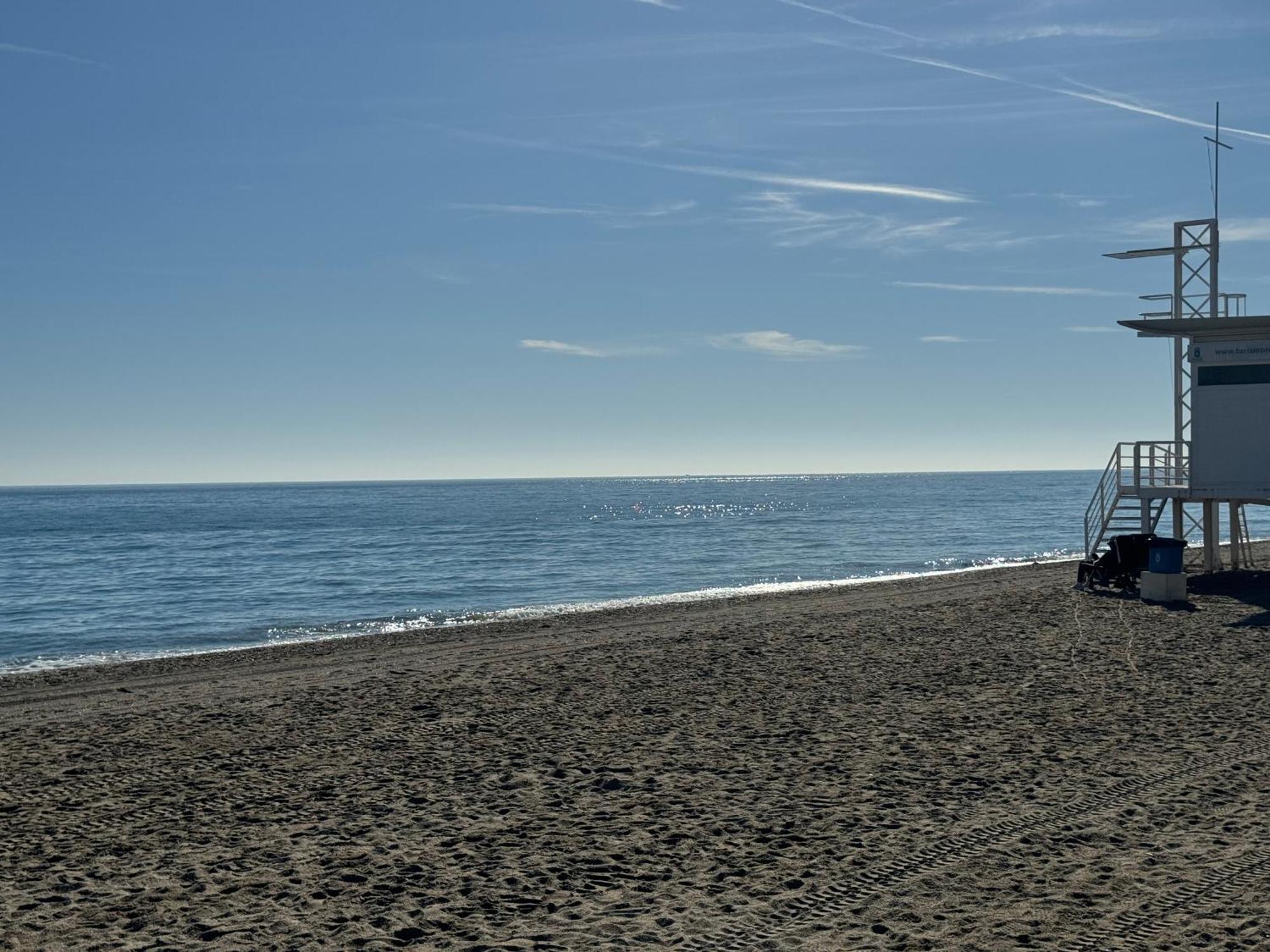 Apartamento Magnifico Atico Con Vistas Al Mar Y Piscina De 1 Dormitorio Con Solarium, Wifi, Netfix Roquetas de Mar