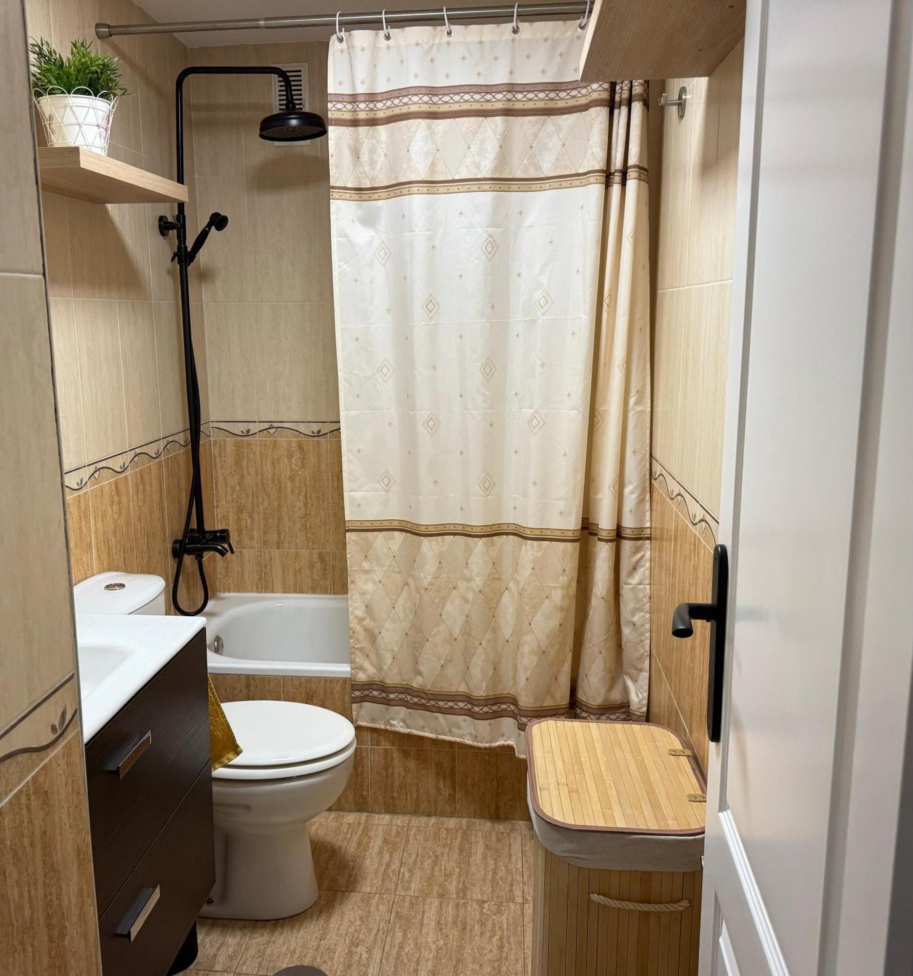 Magnifico Atico Con Vistas Al Mar Y Piscina De 1 Dormitorio Con Solarium, Wifi, Netfix *