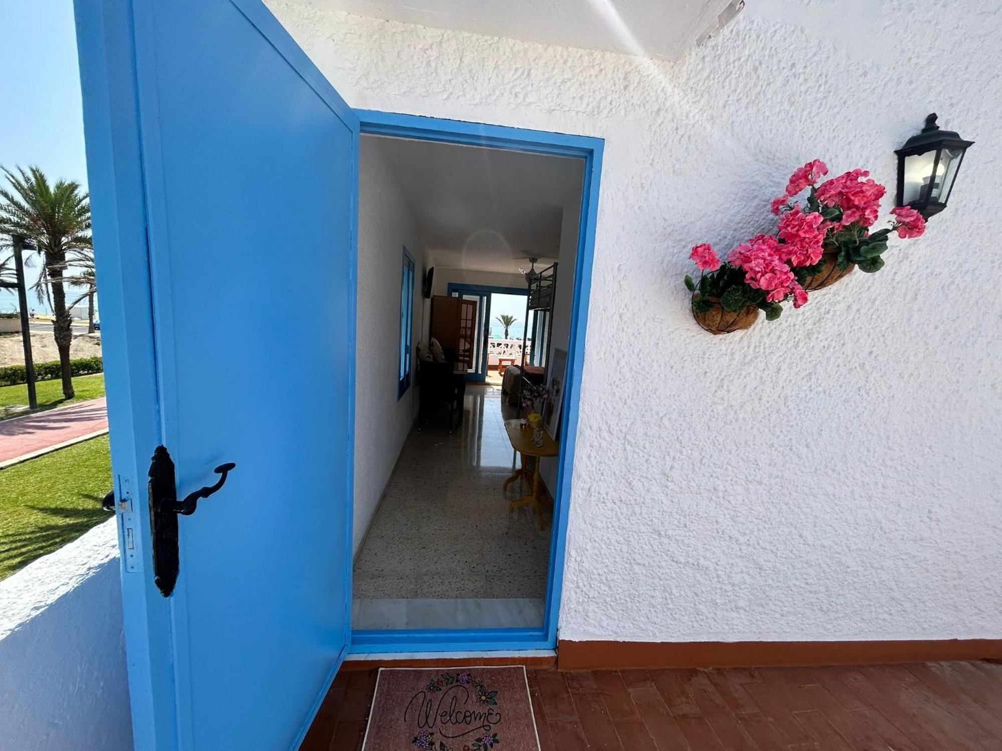 Casa Manuela Frente Al Mar Roquetas de Mar