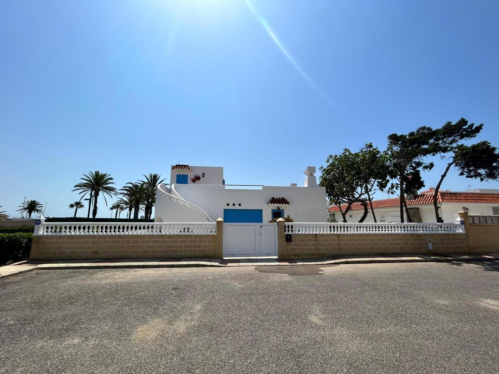 Сasa de vacaciones Casa Manuela Frente Al Mar Roquetas de Mar